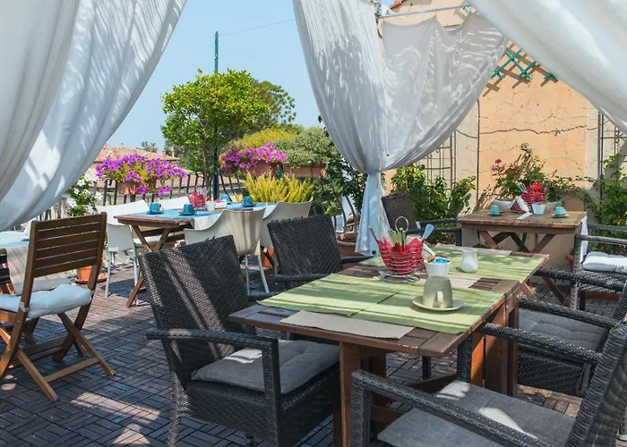 לינה וארוחת בוקר 7