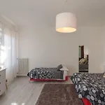 7 Bed and breakfast