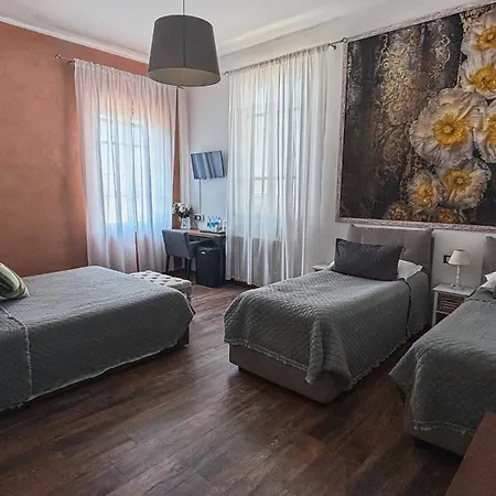 Oda ve Kahvaltı 7 Pisa