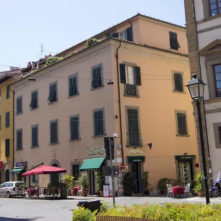 7 Bed & Breakfast 3*