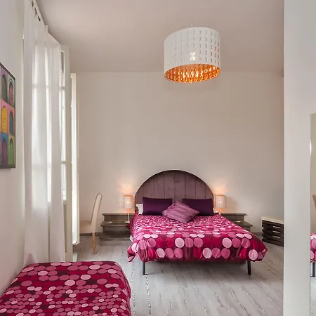 7 Bed & Breakfast Pisa