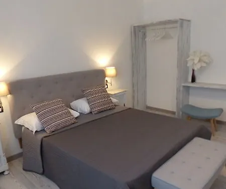 Bed & Breakfast 7